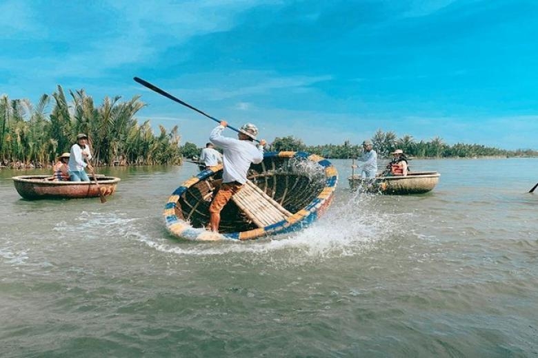 TOUR RỪNG DỪA BẢY MẪU TOUR RỪNG DỪA BẢY MẪU